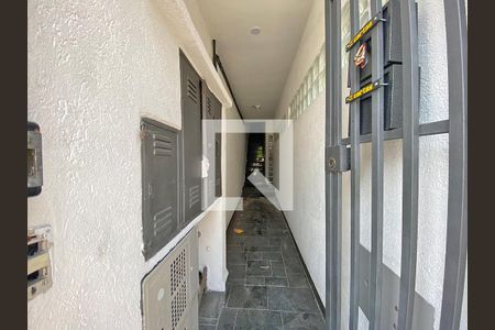 Casa à venda com 500m², 8 quartos e sem vaga Casa à venda com 500m², 8 quartos e sem vagaKitnet - entrada