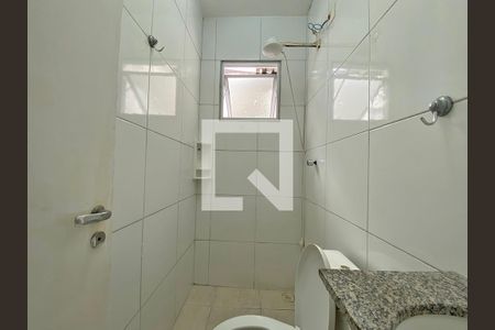 Casa à venda com 500m², 8 quartos e sem vaga Casa à venda com 500m², 8 quartos e sem vagaBanheiro da Kitnet 4