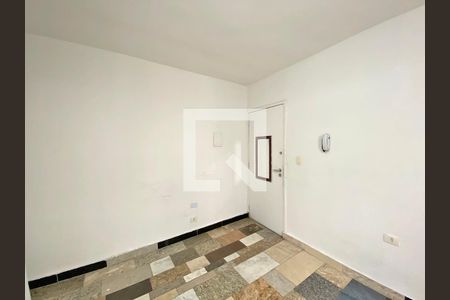 Casa à venda com 500m², 8 quartos e sem vaga Casa à venda com 500m², 8 quartos e sem vagaKitnet 4