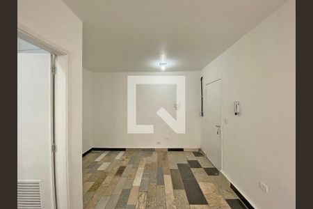 Casa à venda com 500m², 8 quartos e sem vaga Casa à venda com 500m², 8 quartos e sem vagaKitnet 6