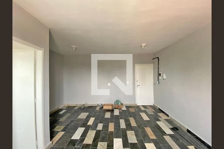 Casa à venda com 500m², 8 quartos e sem vaga Casa à venda com 500m², 8 quartos e sem vagaKitnet 8