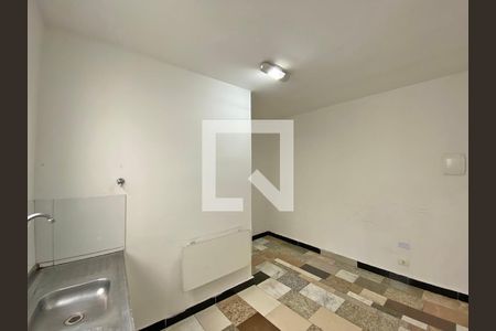 Casa à venda com 500m², 8 quartos e sem vaga Casa à venda com 500m², 8 quartos e sem vagaKitnet 4