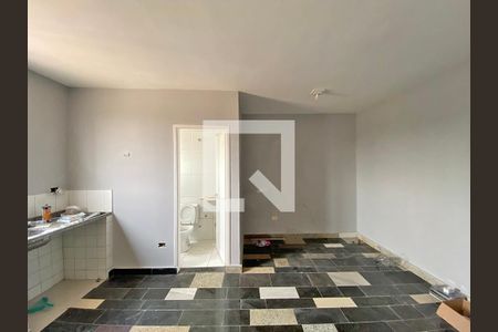 Casa à venda com 500m², 8 quartos e sem vaga Casa à venda com 500m², 8 quartos e sem vagaKitnet 8