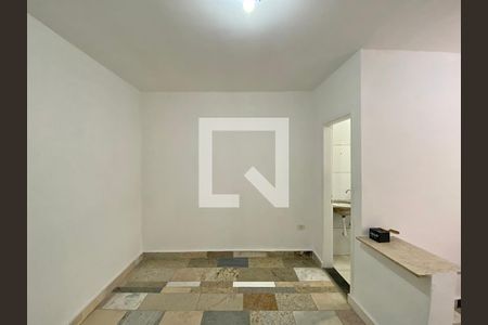 Casa à venda com 500m², 8 quartos e sem vaga Casa à venda com 500m², 8 quartos e sem vagaKitnet 3