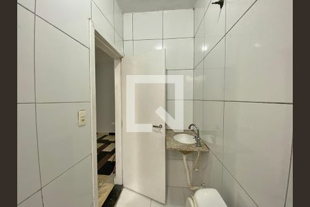 Casa à venda com 500m², 8 quartos e sem vaga Casa à venda com 500m², 8 quartos e sem vagaBanheiro da Kitnet 7