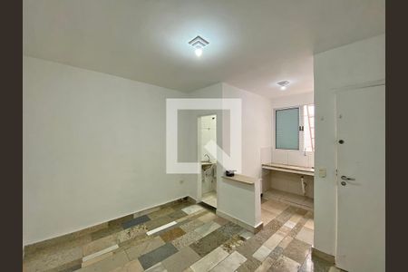 Casa à venda com 500m², 8 quartos e sem vaga Casa à venda com 500m², 8 quartos e sem vagaKitnet 3