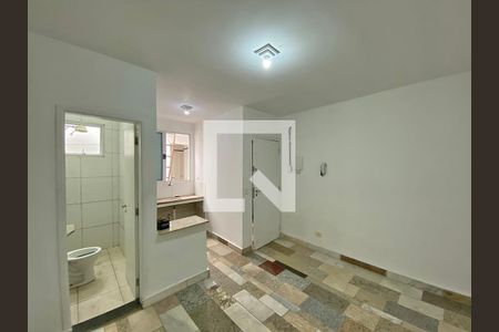 Casa à venda com 500m², 8 quartos e sem vaga Casa à venda com 500m², 8 quartos e sem vagaKitnet 3