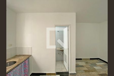 Casa à venda com 500m², 8 quartos e sem vaga Casa à venda com 500m², 8 quartos e sem vagaKitnet 6