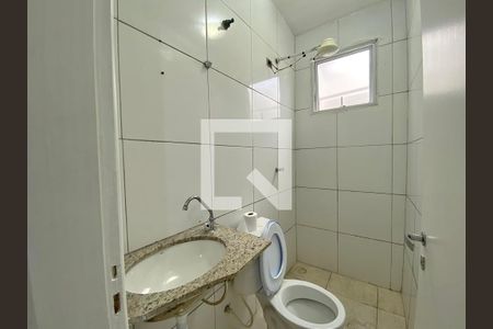 Casa à venda com 500m², 8 quartos e sem vaga Casa à venda com 500m², 8 quartos e sem vagaBanheiro da Kitnet 3