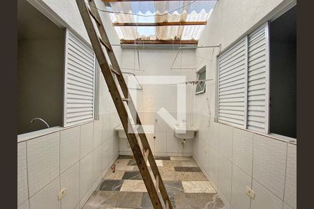 Casa à venda com 500m², 8 quartos e sem vaga Casa à venda com 500m², 8 quartos e sem vagaÁrea comum - serviço