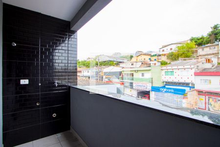 Área de serviço de apartamento para alugar com 1 quarto, 40m² em Vila Linda, Santo André