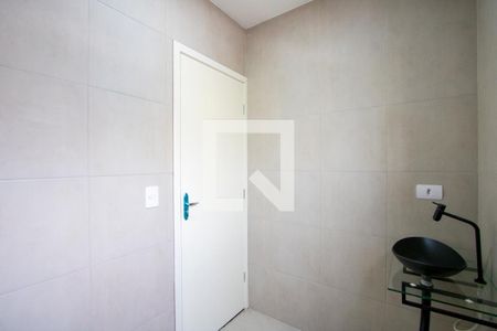 Banheiro de apartamento para alugar com 1 quarto, 40m² em Vila Linda, Santo André