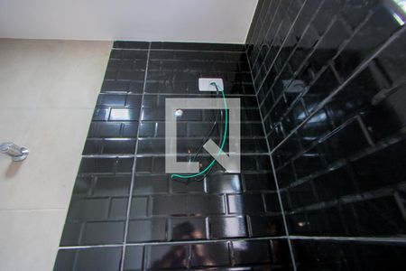 Banheiro de apartamento para alugar com 1 quarto, 40m² em Vila Linda, Santo André