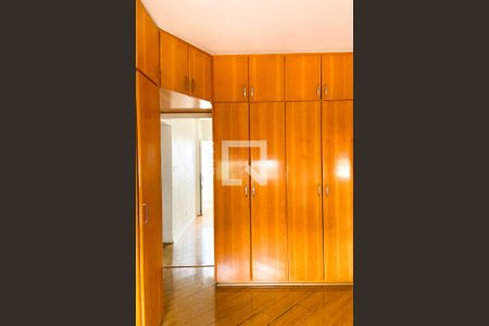 Quarto de apartamento à venda com 2 quartos, 48m² em Pinheiros, São Paulo