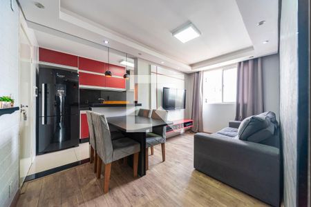 Sala de apartamento para alugar com 2 quartos, 47m² em Parque São Vicente, Santo André