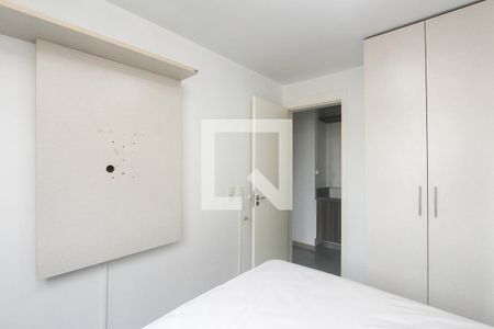 Quarto 1 de apartamento para alugar com 2 quartos, 47m² em Sarandi, Porto Alegre