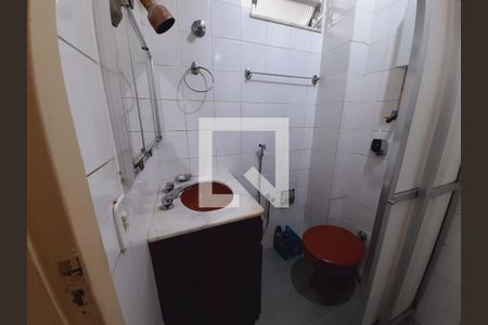 Banheiro de apartamento para alugar com 1 quarto, 26m² em Centro, Rio de Janeiro