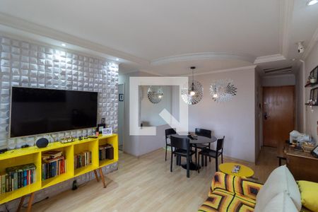 Sala de apartamento à venda com 3 quartos, 78m² em Jardim Itapeva, São Paulo