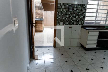 Sala de casa para alugar com 2 quartos, 50m² em Vila Yara, Osasco