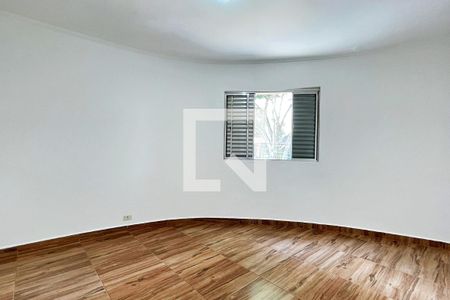 Quarto 2 de apartamento para alugar com 2 quartos, 84m² em Vila Camargos, Guarulhos