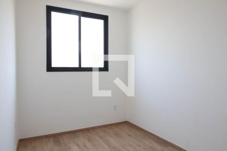 Quarto 2 de apartamento à venda com 2 quartos, 39m² em Santa Maria, Santo André