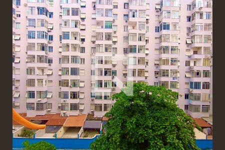 Quarto 1 vista  de apartamento à venda com 2 quartos, 55m² em Copacabana, Rio de Janeiro