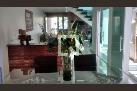 Casa à venda com 3 quartos, 155m² em Vila Diva, São Paulo