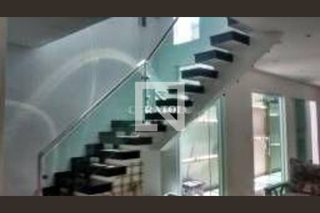 Casa à venda com 3 quartos, 155m² em Vila Diva, São Paulo