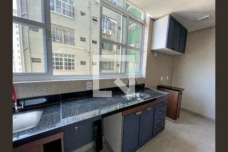 Cozinha de apartamento à venda com 1 quarto, 44m² em Centro, Belo Horizonte