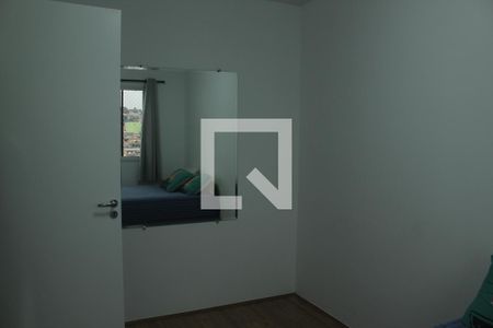 Quarto 1 de apartamento para alugar com 1 quarto, 27m² em Jardim Itacolomi, São Paulo