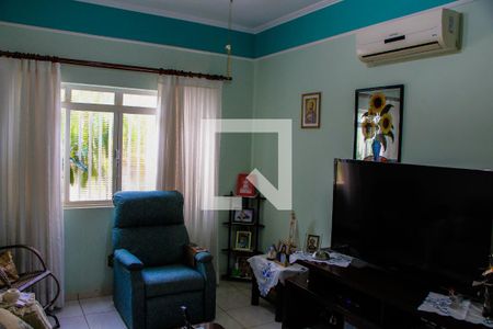 SALA DE TV/SUITE de casa à venda com 4 quartos, 353m² em Vila Nogueira, Campinas