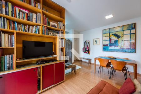 Sala de apartamento para alugar com 2 quartos, 62m² em Marapé, Santos