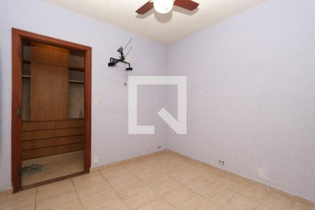 Quarto de casa à venda com 3 quartos, 140m² em Vila Fernandes, São Paulo