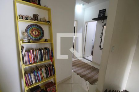 Corredor de casa de condomínio à venda com 3 quartos, 127m² em Vila Nova Carolina, São Paulo