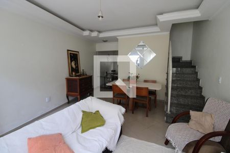 Sala de casa de condomínio à venda com 3 quartos, 127m² em Vila Nova Carolina, São Paulo