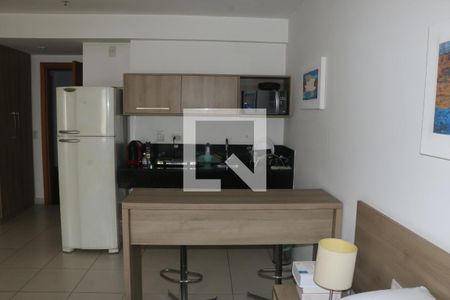 Cozinha de apartamento para alugar com 1 quarto, 35m² em Centro, Nova Iguaçu