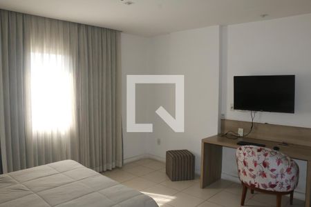 Sala/Quarto de apartamento para alugar com 1 quarto, 35m² em Centro, Nova Iguaçu