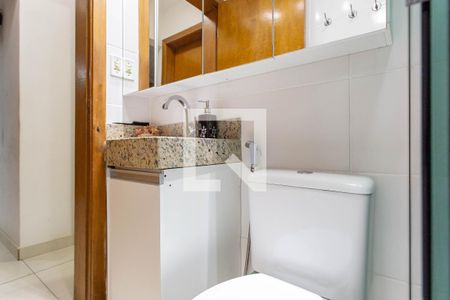 Banheiro de apartamento à venda com 2 quartos, 110m² em Copacabana, Belo Horizonte