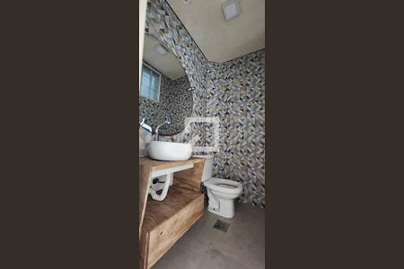 Casa para alugar com 280m², 4 quartos e 3 vagas Casa para alugar com 280m², 4 quartos e 3 vagasLavabo