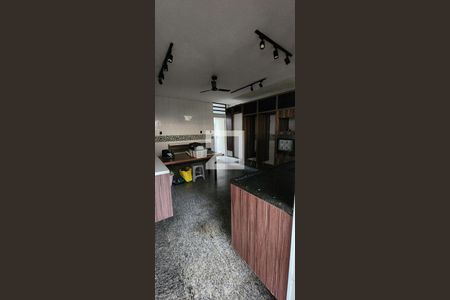 Casa para alugar com 280m², 4 quartos e 3 vagas Casa para alugar com 280m², 4 quartos e 3 vagasDetalhe da cozinha