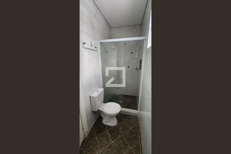 Casa para alugar com 280m², 4 quartos e 3 vagas Casa para alugar com 280m², 4 quartos e 3 vagasBanheiro da Suíte 2