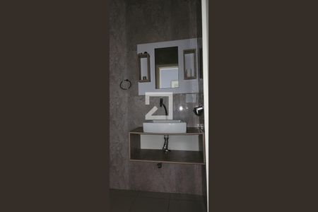 Casa para alugar com 280m², 4 quartos e 3 vagas Casa para alugar com 280m², 4 quartos e 3 vagasBanheiro Social