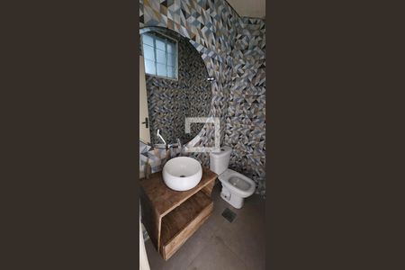 Casa para alugar com 280m², 4 quartos e 3 vagas Casa para alugar com 280m², 4 quartos e 3 vagasLavabo