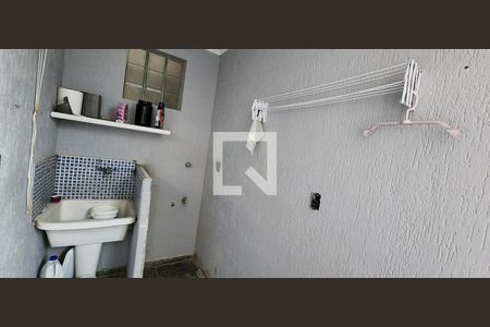 Casa para alugar com 280m², 4 quartos e 3 vagas Casa para alugar com 280m², 4 quartos e 3 vagasÁrea de Serviço