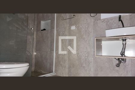 Casa para alugar com 280m², 4 quartos e 3 vagas Casa para alugar com 280m², 4 quartos e 3 vagasBanheiro Social