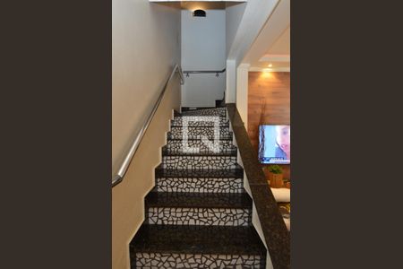 Escada de casa de condomínio à venda com 4 quartos, 225m² em Recreio dos Bandeirantes, Rio de Janeiro