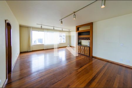 Sala de apartamento à venda com 4 quartos, 176m² em Santo Antônio, Belo Horizonte