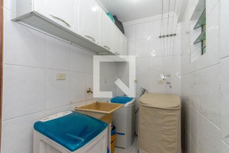 Casa à venda com 120m², 2 quartos e 2 vagas Casa à venda com 120m², 2 quartos e 2 vagasÁrea de Serviço