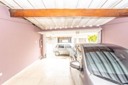 Casa à venda com 120m², 2 quartos e 2 vagas Casa à venda com 120m², 2 quartos e 2 vagasGaragem