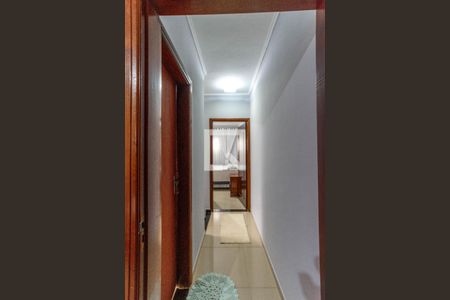 Casa à venda com 120m², 2 quartos e 2 vagas Casa à venda com 120m², 2 quartos e 2 vagasCorredor